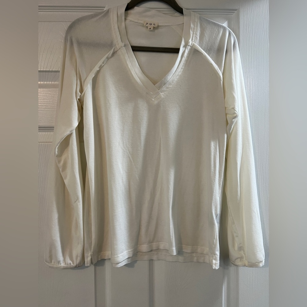 Pol size small pullover